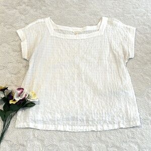 Eileen Fisher White Short Sleeved Blouse